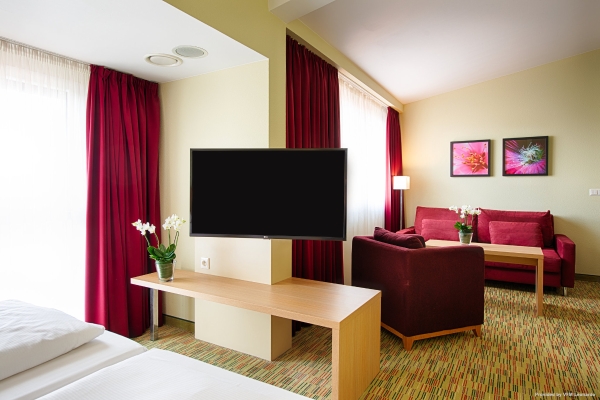 WELCOME Hotel